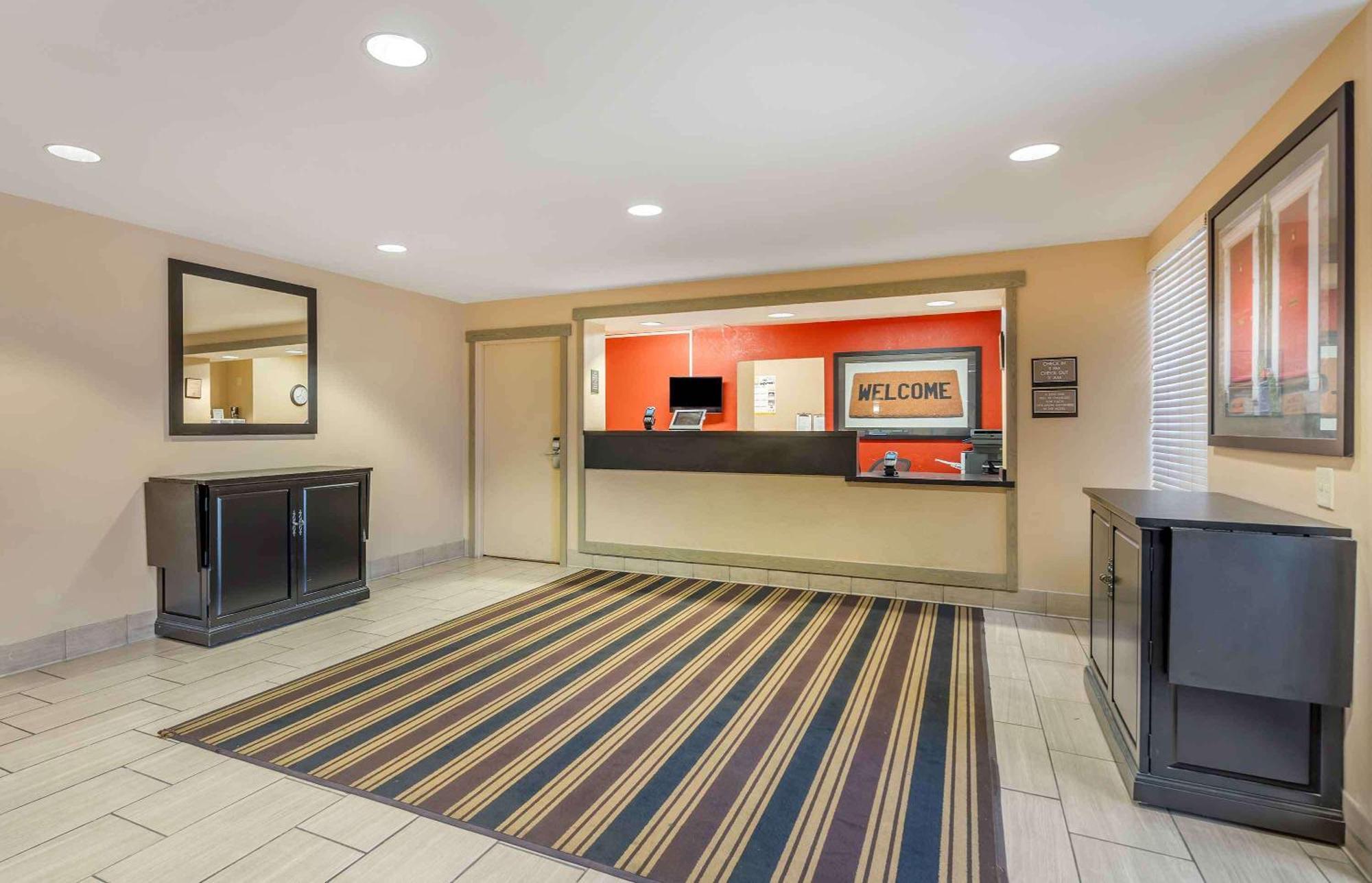 Extended Stay America Suites - Chicago - Lombard - Yorktown Center Екстер'єр фото