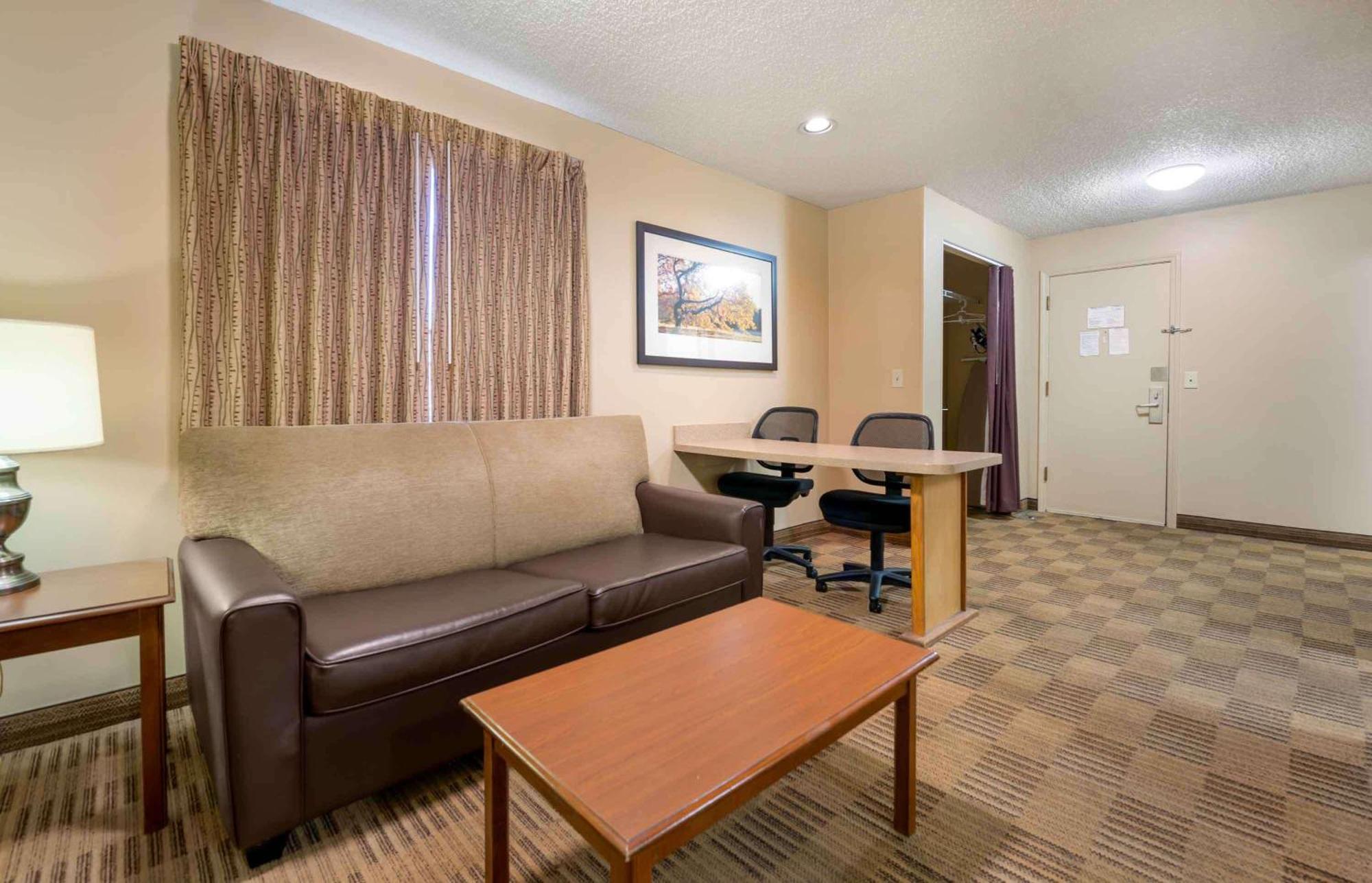 Extended Stay America Suites - Chicago - Lombard - Yorktown Center Екстер'єр фото