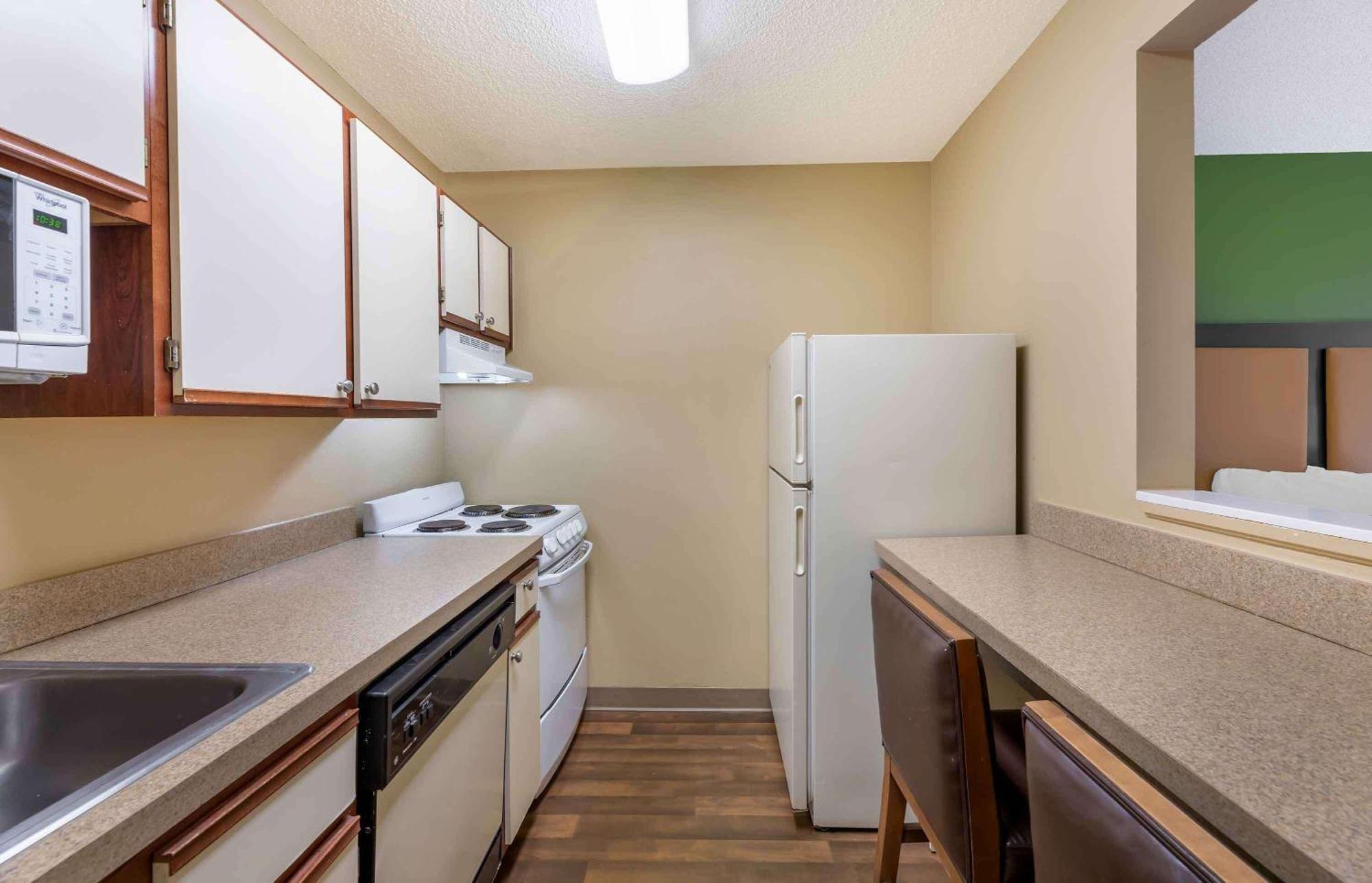 Extended Stay America Suites - Chicago - Lombard - Yorktown Center Екстер'єр фото