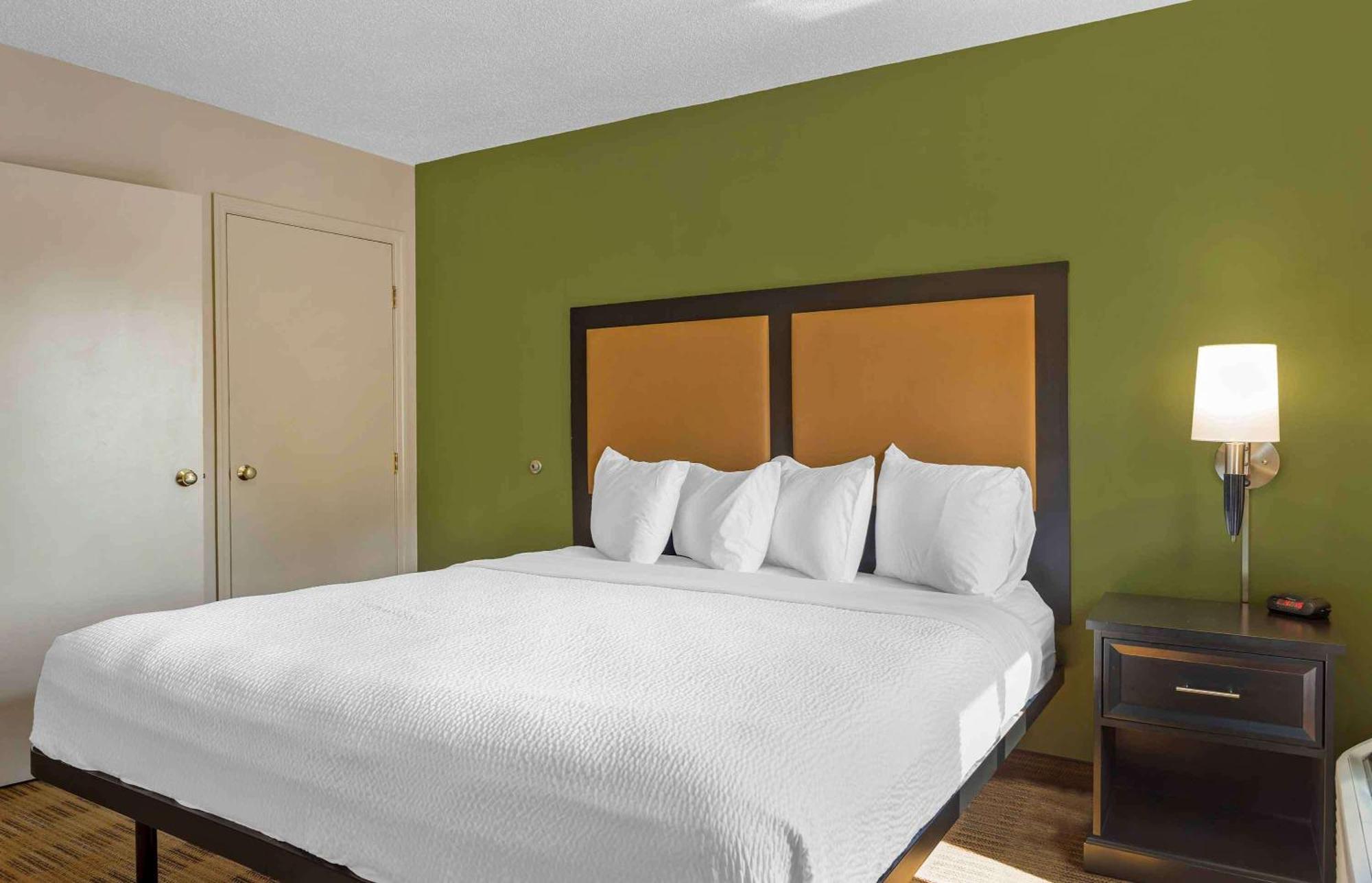 Extended Stay America Suites - Chicago - Lombard - Yorktown Center Екстер'єр фото