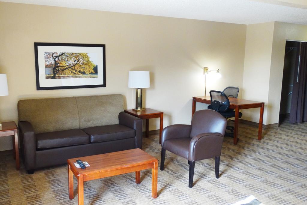 Extended Stay America Suites - Chicago - Lombard - Yorktown Center Екстер'єр фото